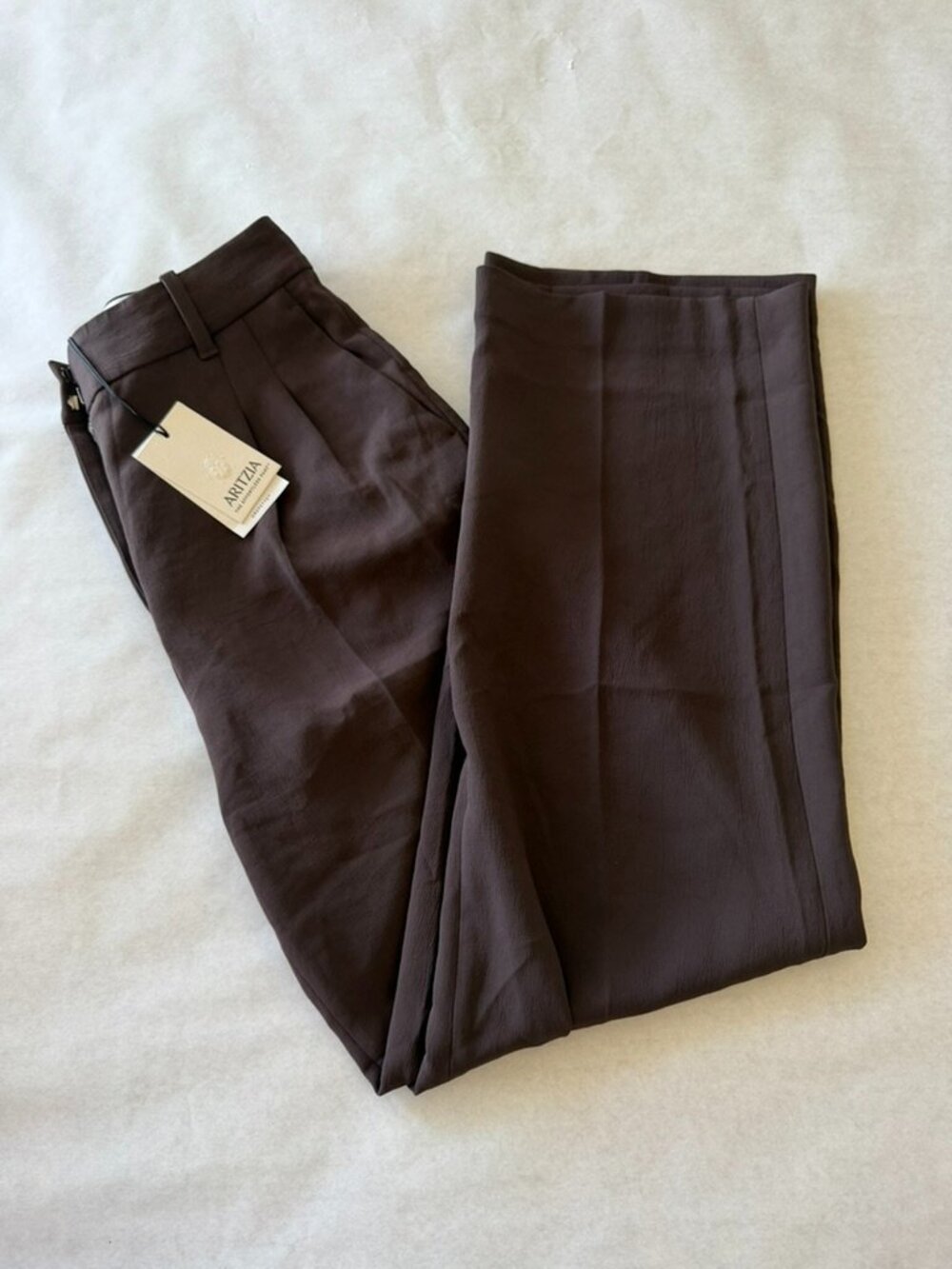 Aritzia The Effortless Pant Crepette High Rise Wide Leg Full Brown Sz 4 NWT